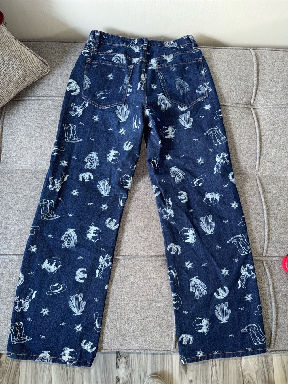 NWOTCali 1850 Straight Leg Jeans Women 7/28 Blue Western Cowboy Print High Rise - Picture 7 of 9